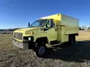 2005 GMC C5500 4x4 S/A Chip Box Truck