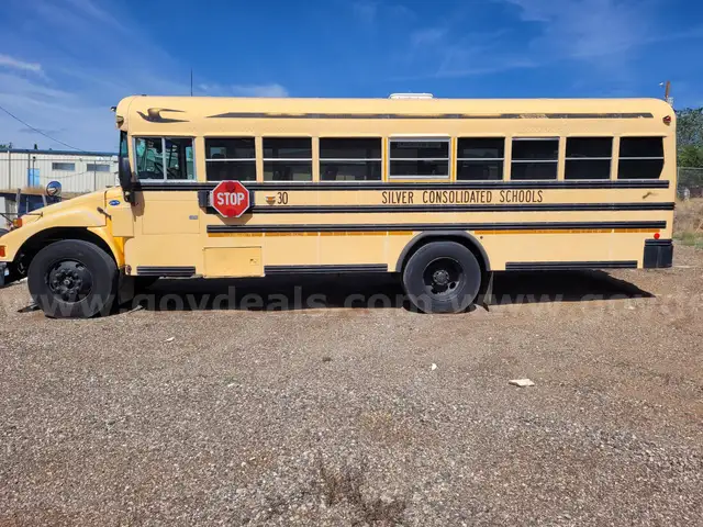 2005 Blue Bird Vision School Bus