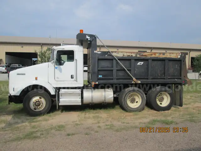 2013 Kenworth T800