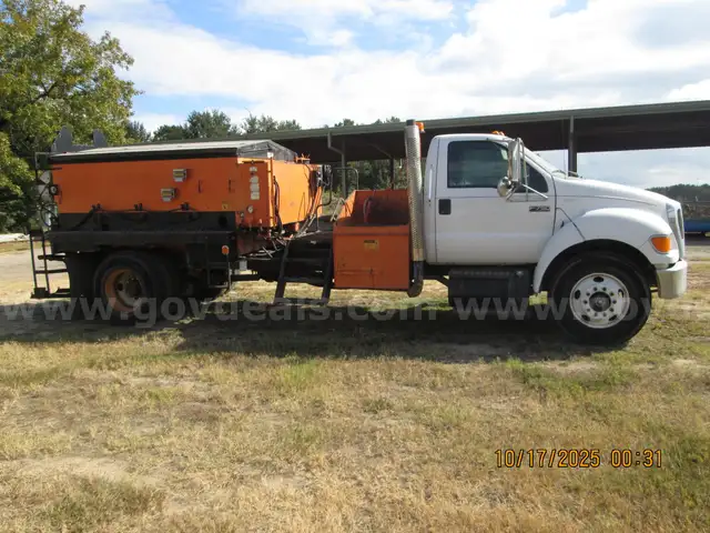 2007 Ford F-750