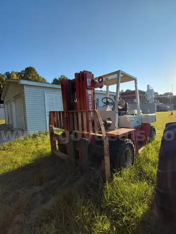 Forklift