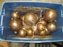 1 LOT OF CHRISTMAS DECORATIONS 10 PEICES