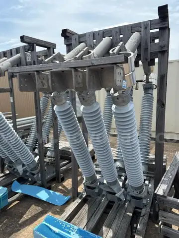 Substation, V Switches, 138KV, Qty 3