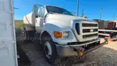 2011 Ford F-750 2,000 Gallon S/A Water Truck