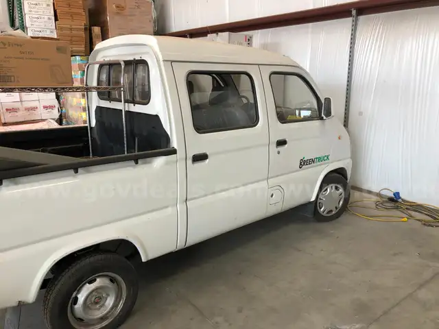 Vantage Vehicle Evergreen EVR1000 Electric Vehicle