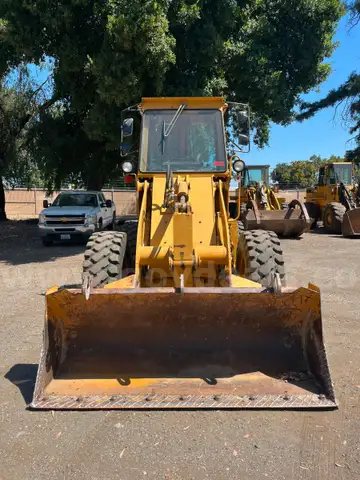 1987 Dresser 510B Rubber Tire Loader