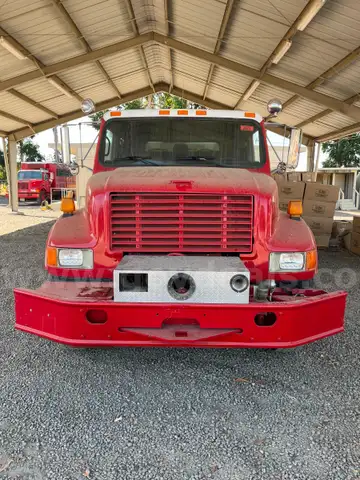 1993 International 4900 Crew Cab 4x2 Fire Engine