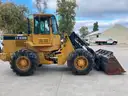 1990 CATERPILLAR IT28 RUBBER TIRE LOADER