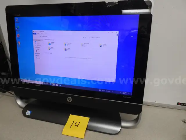 Item 14 - HP Envy 20 All in One PC