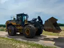 2012 John Deere 744K