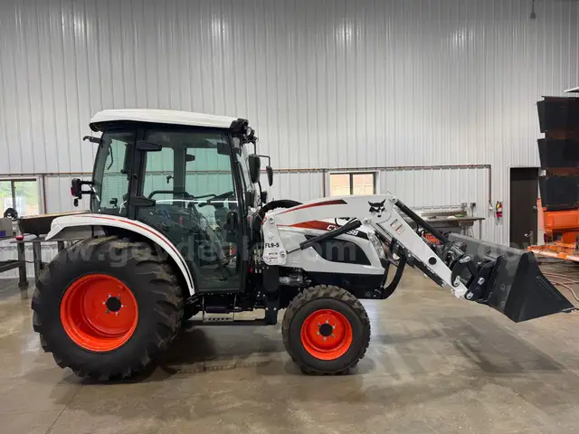 2024 Bobcat CT5558 tractor