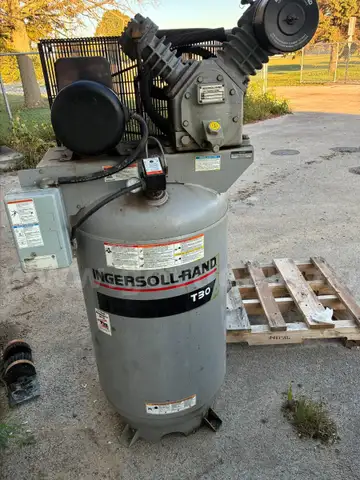 Ingersoll Rand Air Compressor