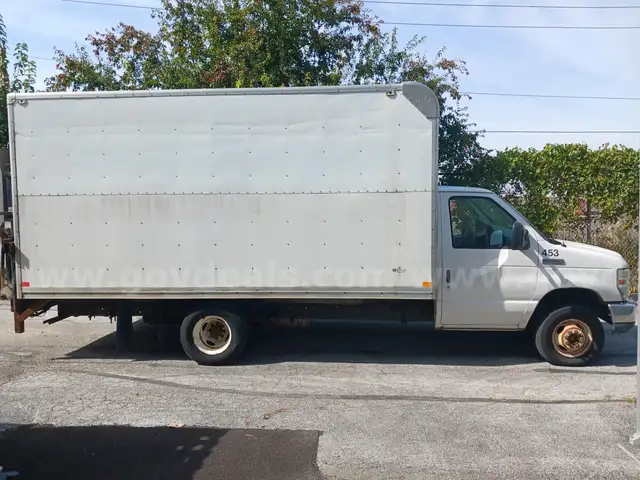 2008 Ford Econoline Cutaway