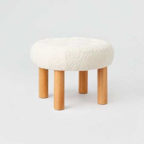 Kessler Round Tufted Faux Shearling Ottoman with Wood Legs (FA) Cream ...