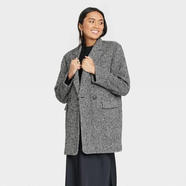 A new outlet day wool coat