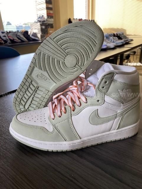 NIKE AIR JORDAN 1 AJ1 CD0461-002 WOMENS SIZE 11 OG RETRO HIGH