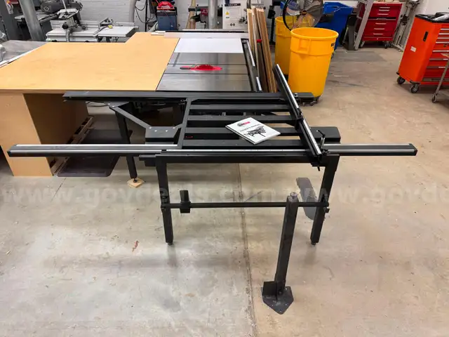 SawStop Large Sliding Table &#x2013; Used, Good Condition