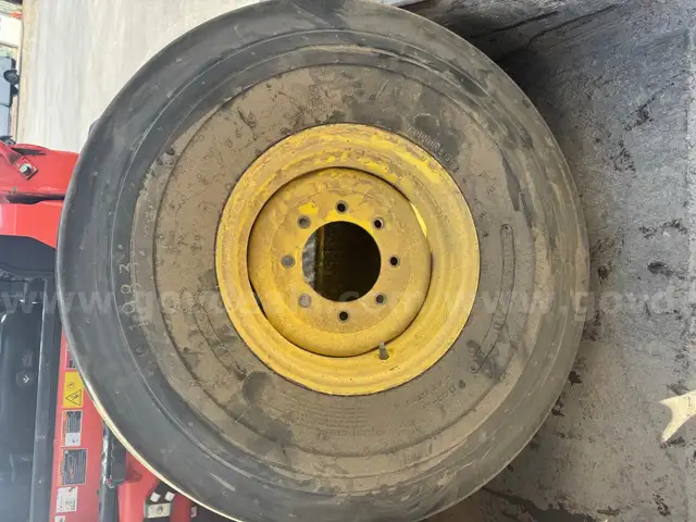 tire an rim came off a 6230 john deere