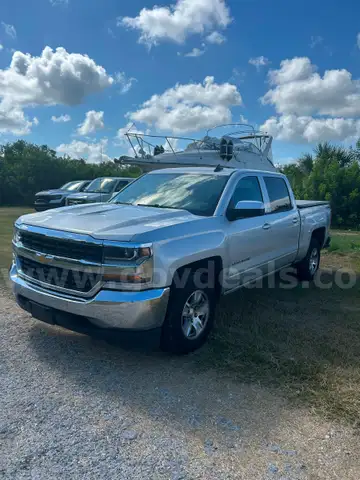 2018 Chevrolet Silverado 1500 LT Crew Cab 4WD