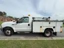 2004 Ford F-350 SD XL 2WD DRW