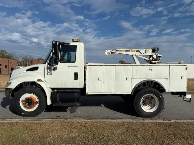 2007 International 4200