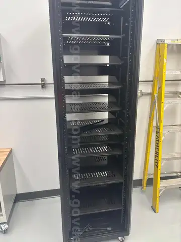 IT Tower on Wheels