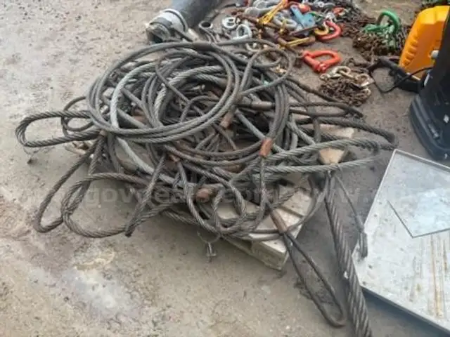 Lot of Miscellaneous Tools, Hoisting Slings and Items  - *Not Inspected - Sold As Is*
