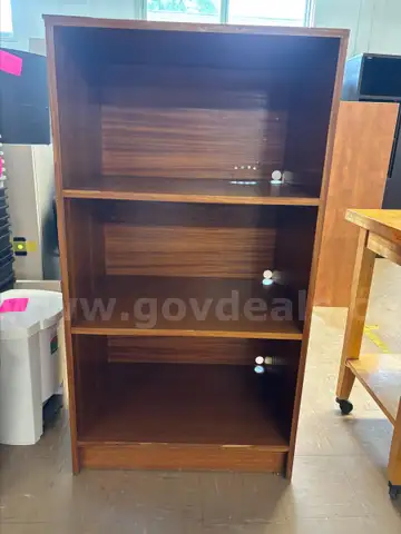 3 Shelf Bookshelf - Wood