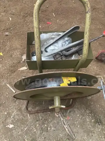 Strapping Machine