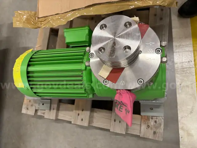 KNF Double Diaphragm Pump