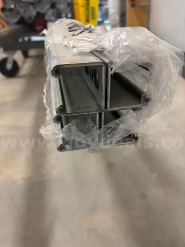 20&#x27; Back to Back Strut
