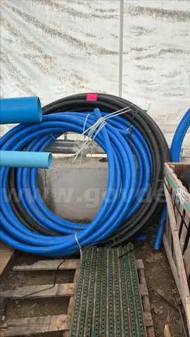Lot of 2&#x201D; Poly Tube
