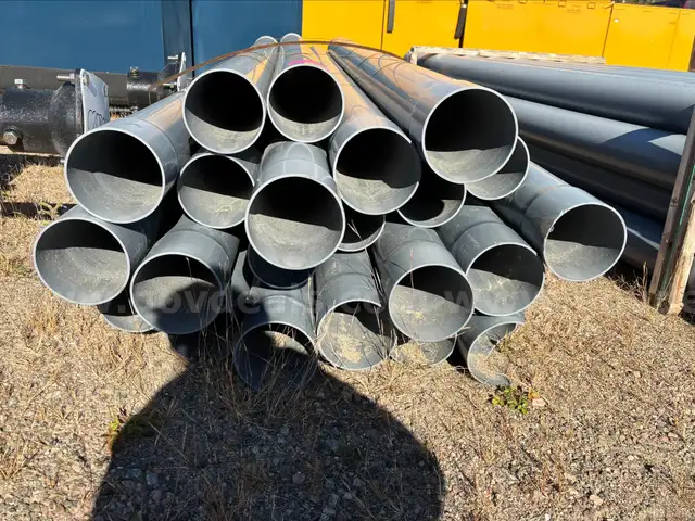 560&#x27; OF 6&#x22; UNDERGROUND GREY DBII PVC CONDUIT and 8 Pieces of 6&#x27; INCH UNDERGROUND GREY DBII PVC 90 DEGREE FITTINGS