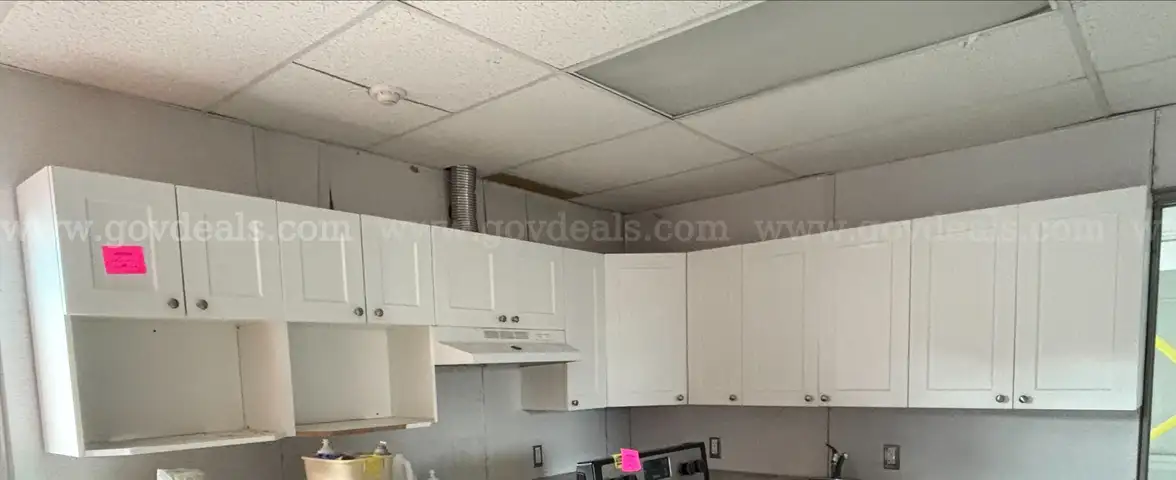 Kitchen Upper Cabinets