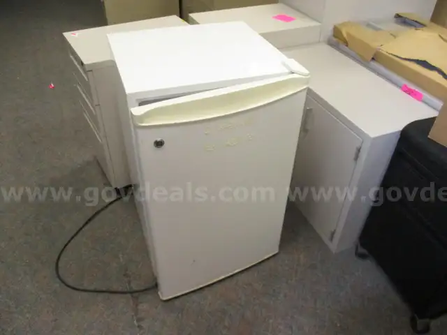 Lot of 2 mini fridges