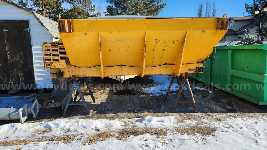 Swenson Sand/Gravel Spreader