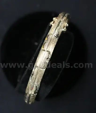 10K Yellow Gold Etched Bangle Bracelet, 8.0 Grams