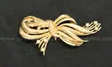 14k Yellow Gold Bow-Tie Wheat Bundle Brooch with Seed Pearls, 12.8 Grams