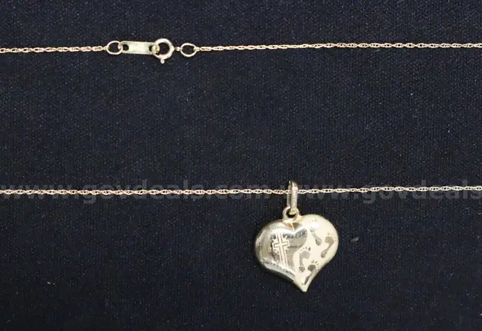14K Yellow Gold Rope Chain with Religious Heart Pendant, 1.5 Grams