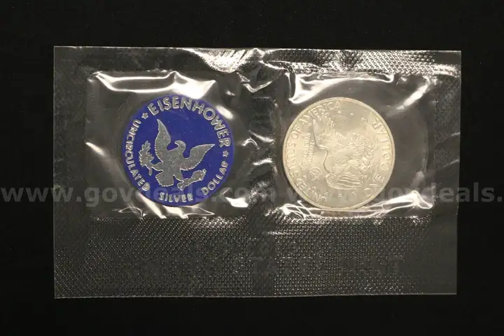 5- 1971/1972 Silver Uncirculated Eisenhower Dollars