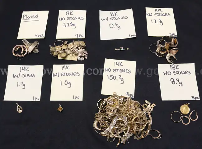 72 Pieces Of Assorted Scrap Gold Jewelry, 216.3 Grams