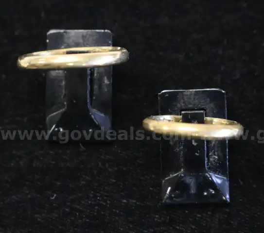 18k Yellow Gold 2 Piece Wedding Band Set, 6.9 Grams Total