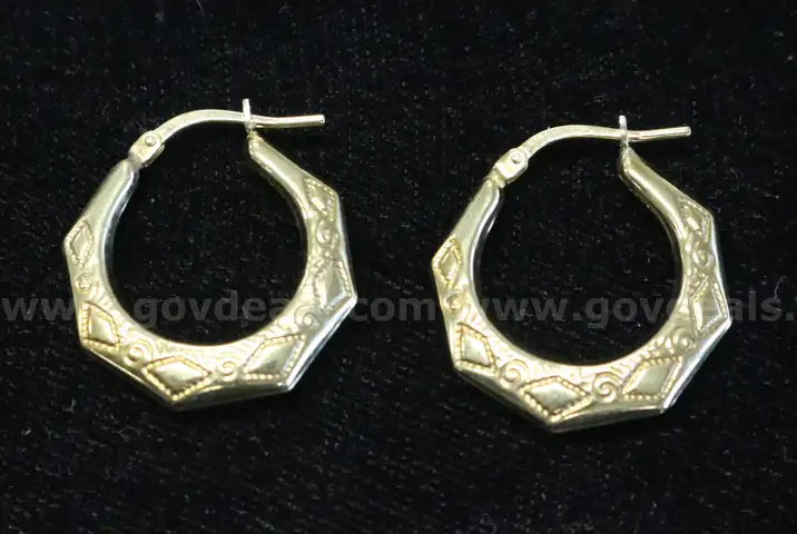 10k Yellow Gold Octagonal Hoop Earrings, 1.8 Grams