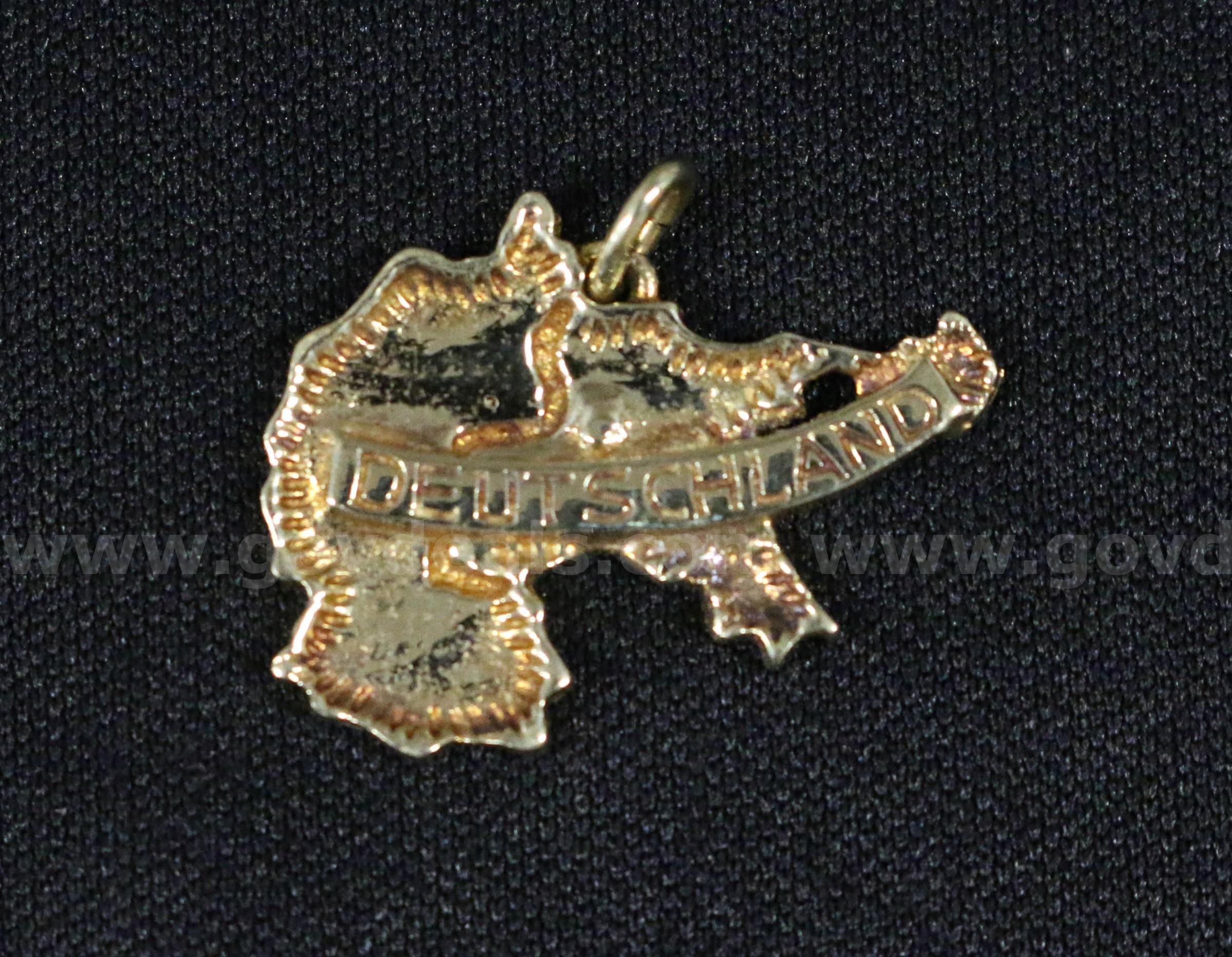 14K Yellow Gold Deutschland Design Pendant, 4.7 Grams | GovDeals