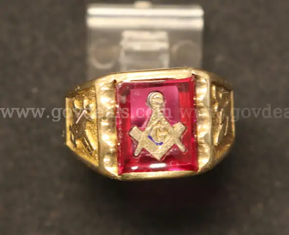 10k Yellow Gold Masonic Ring with Ruby, 9.8 Grams