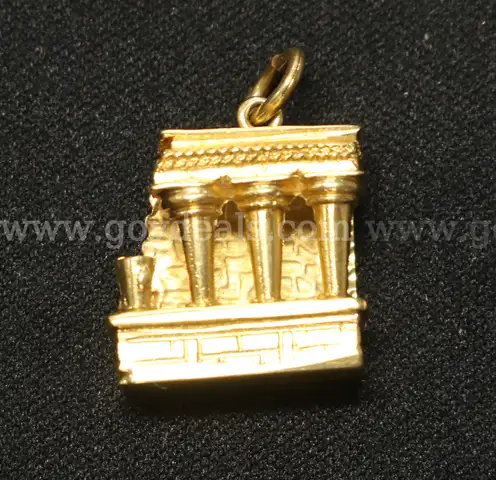 18k Yellow Gold Knossos Palace Charm, 4.9 Grams