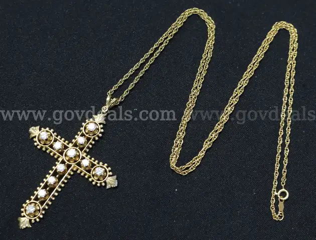 14k Yellow Gold Rope Chain Necklace with Diamond Cross Pendant, 12.9 Grams