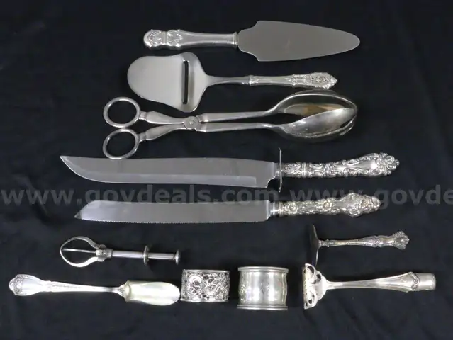60 Pieces Assorted Silver Flatware, 2162.9 Grams