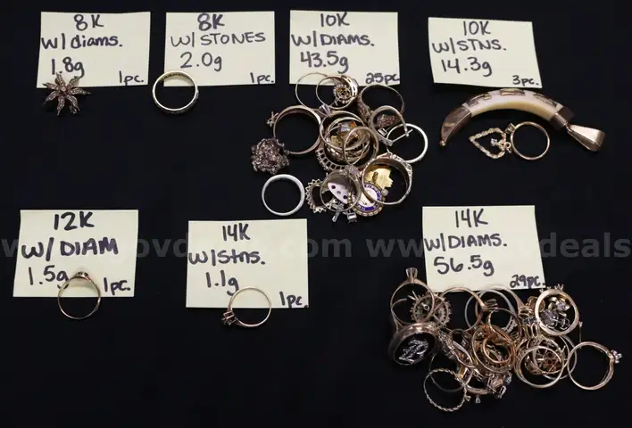 61 Pieces Of Assorted Scrap Gold Jewelry, 120.7 Grams
