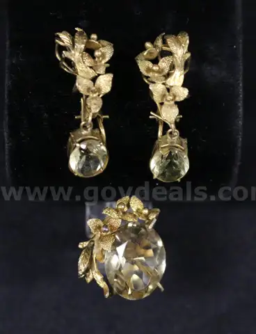10K Yellow Gold Ring &#x26; Dangle Earring Set With Yellow Stones, 13.8 Grams